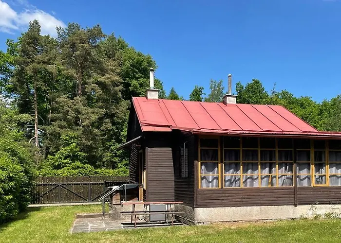 Brodsky E1062 Červený Kostelec